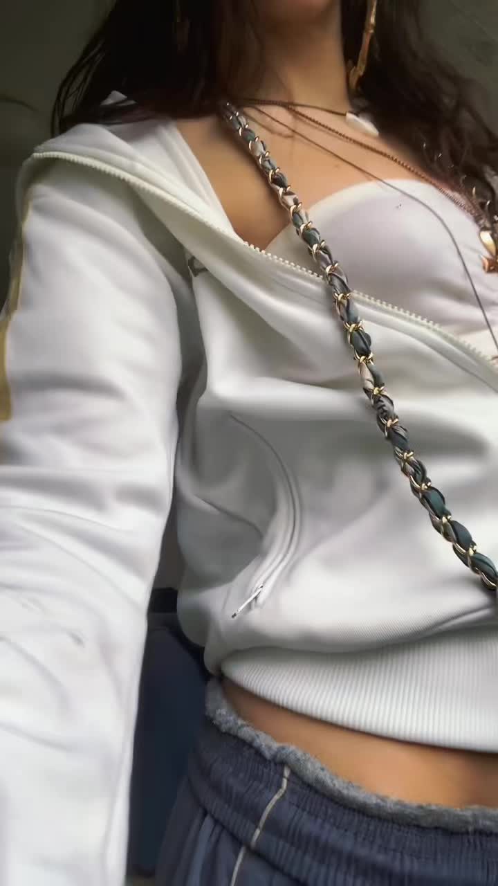 @kinkyera