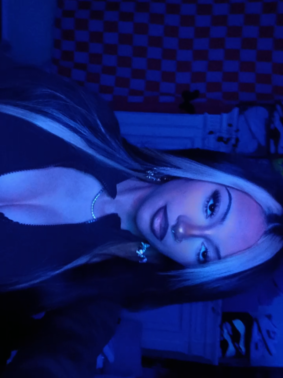 @Valentine._$$