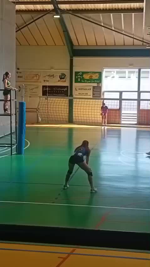 @🏐💙❤️