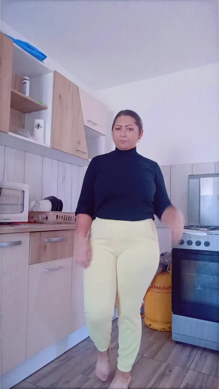 @Claudya Szilagyi