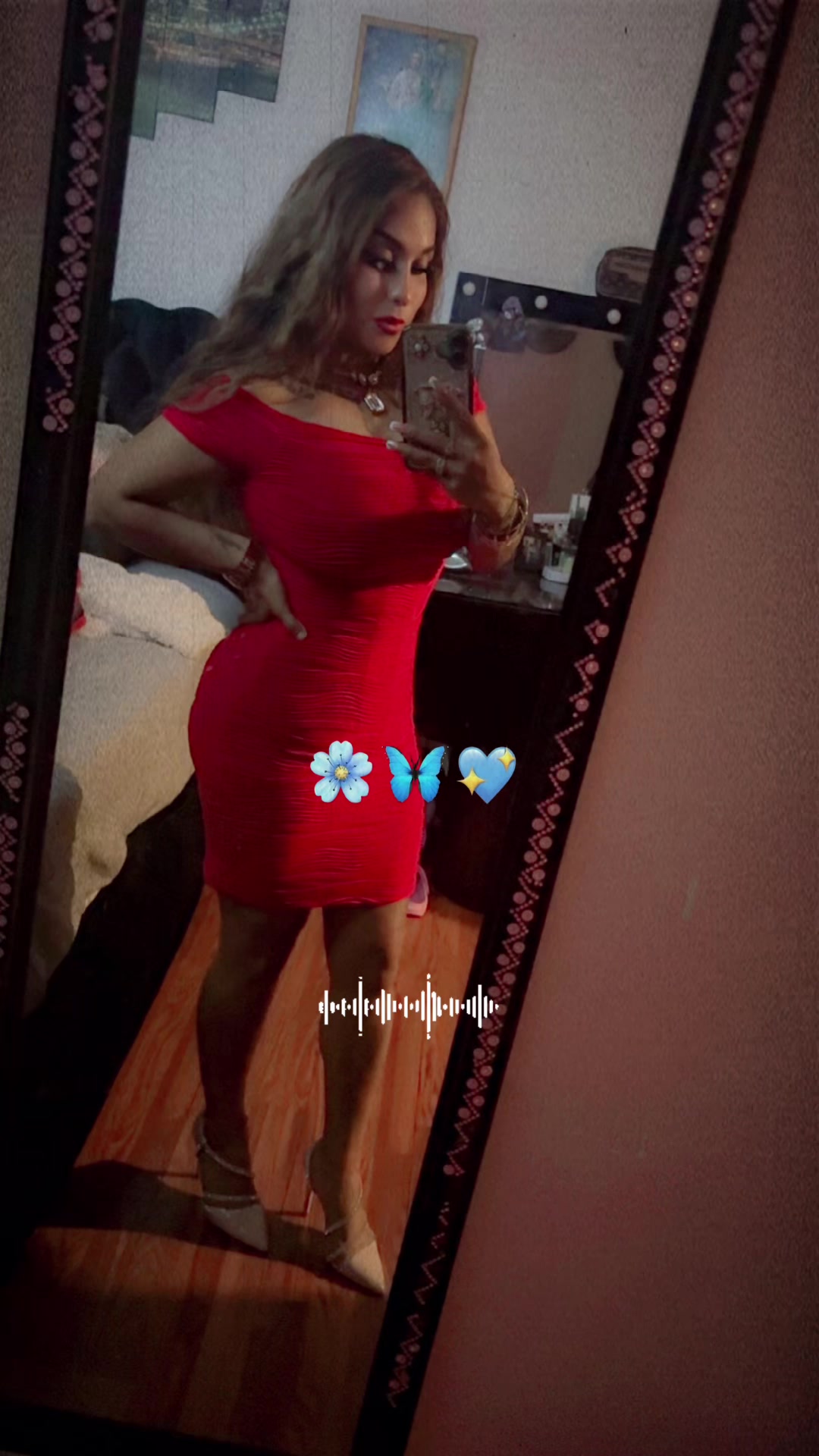 @Viridiana