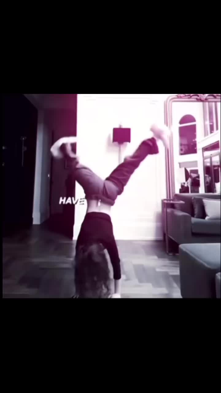 @𝔢𝔩𝔩𝔞🩵