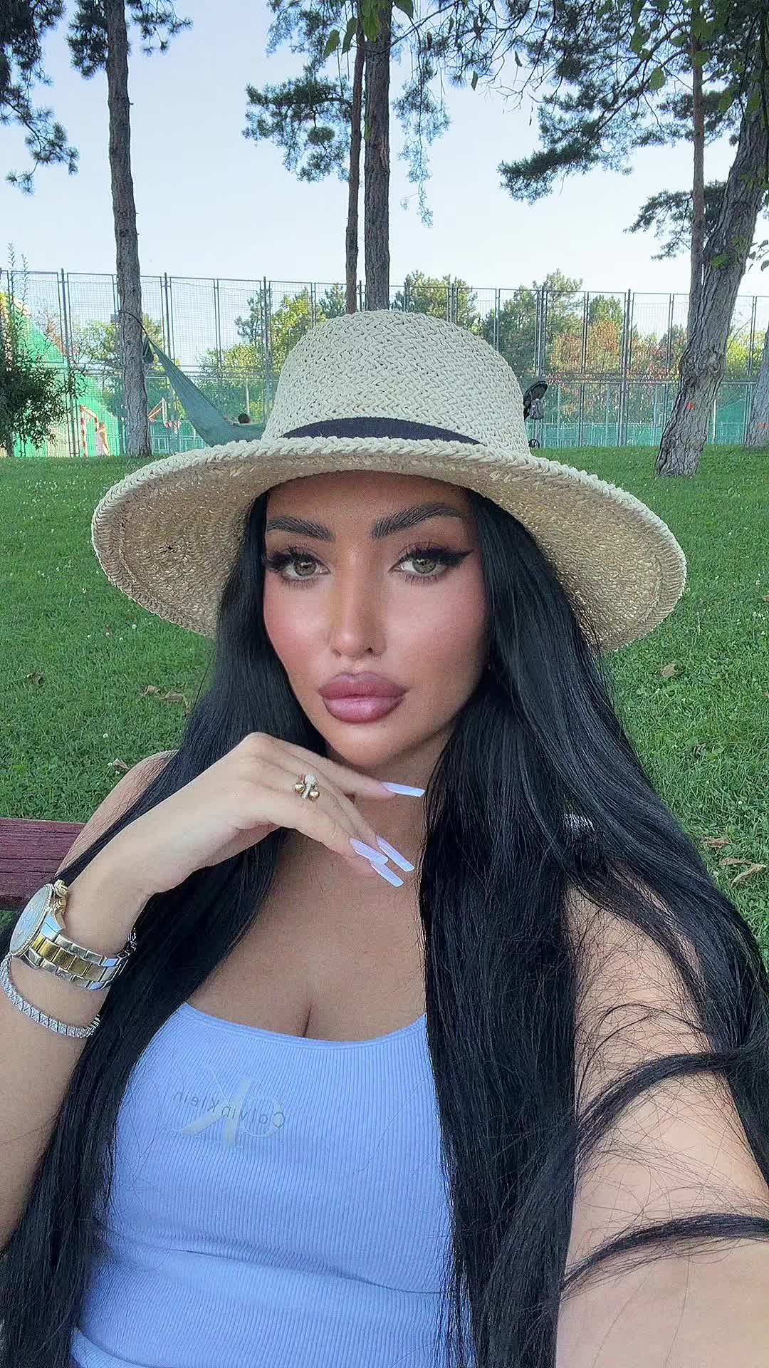 @Oana✨