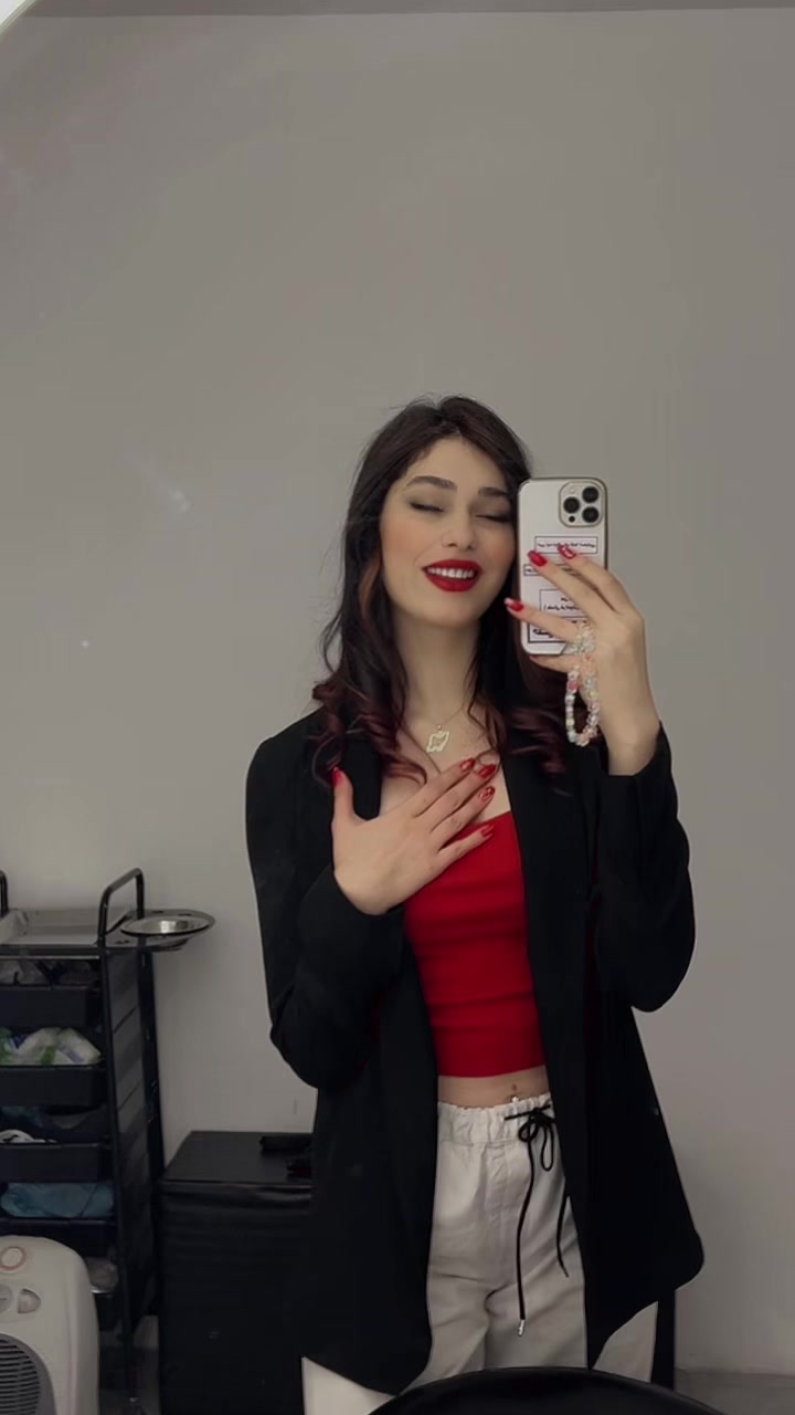 @Baharii.iii
