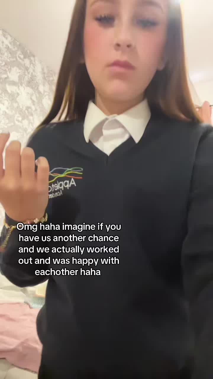 @𝐄𝐯𝐢𝐞🪭😍