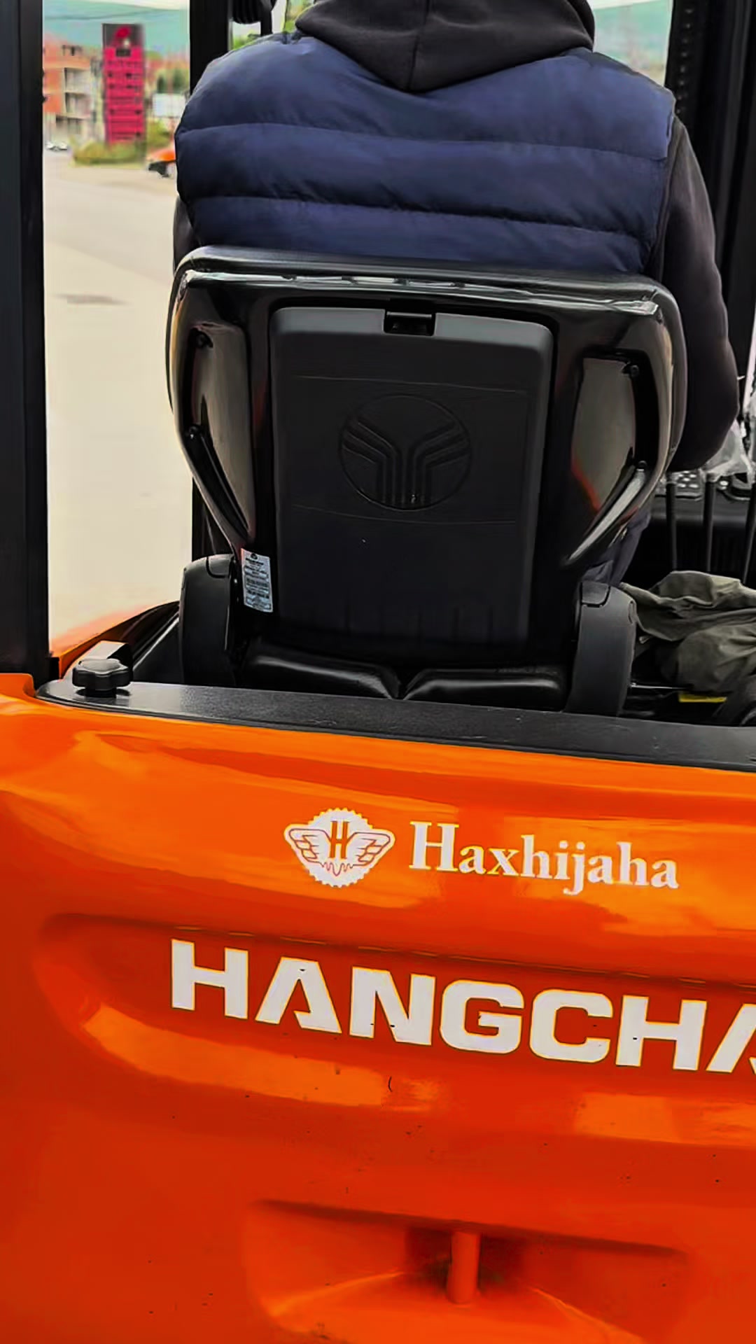 @Haxhijaha