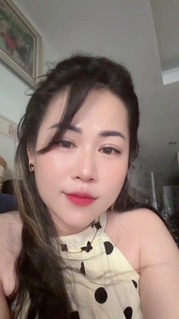 @សុ គន្ធា💘