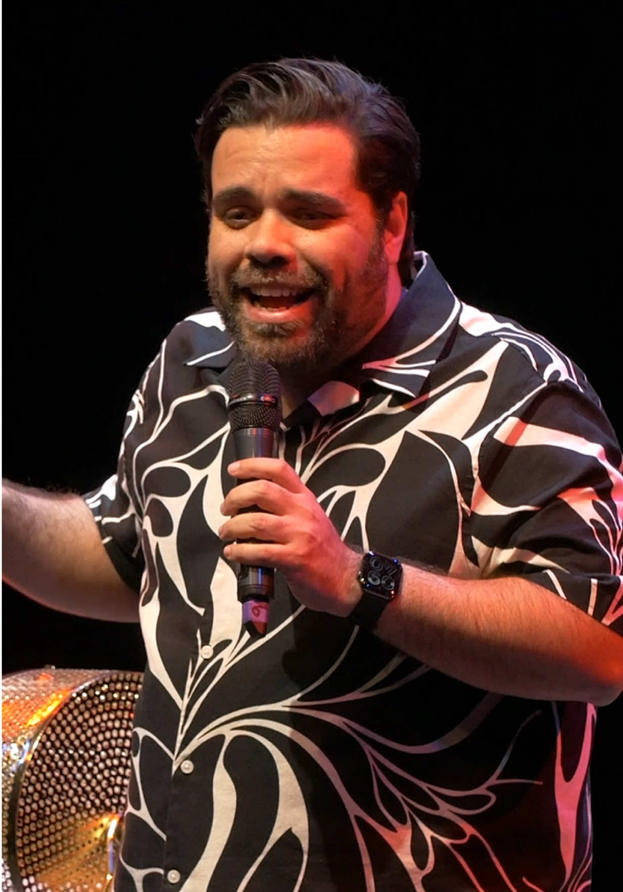 @Ernesto Rolón