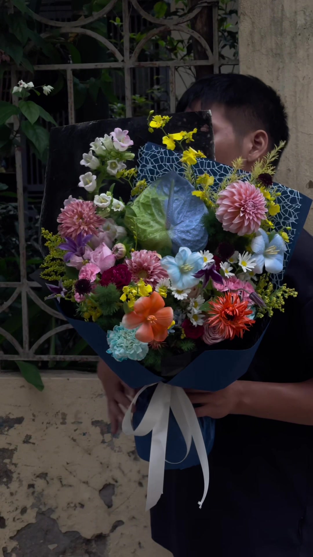 @Thợ hoa trong ngõ