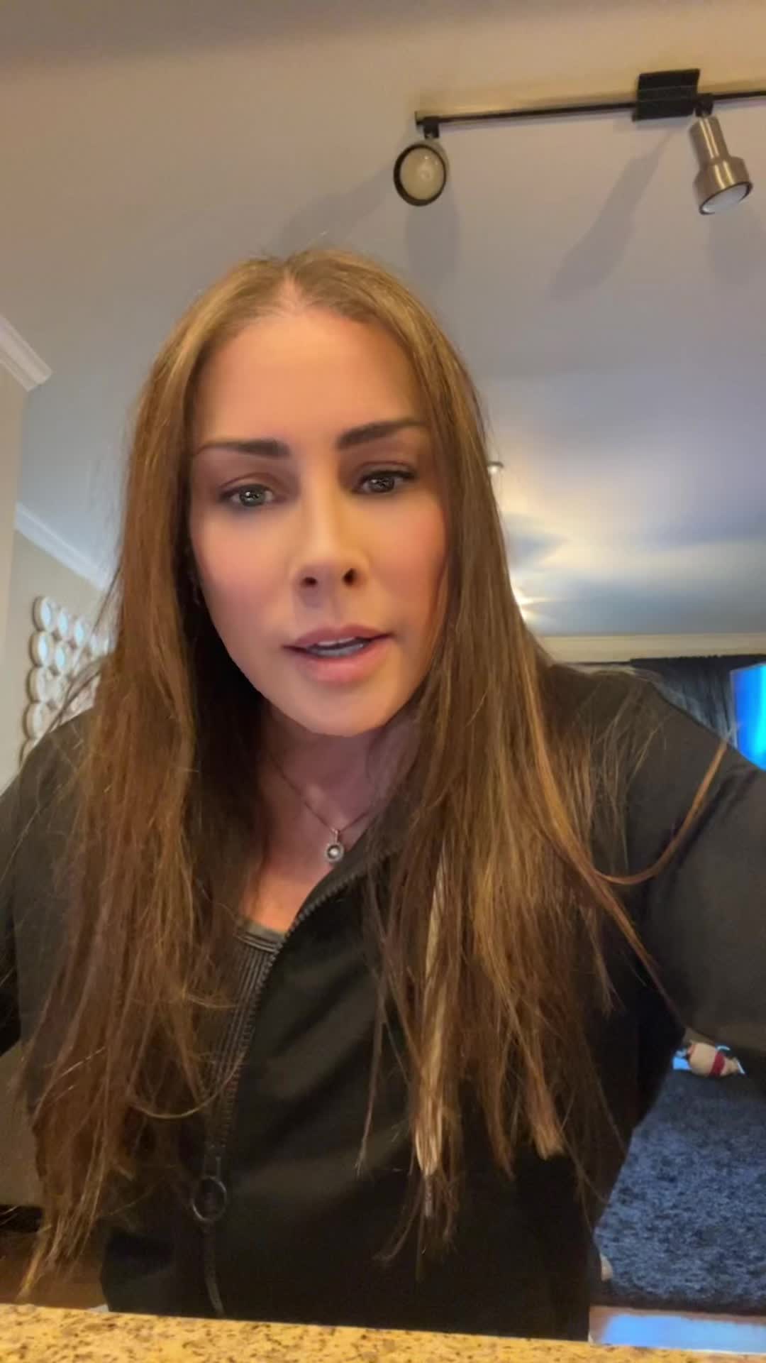 @tonya_707