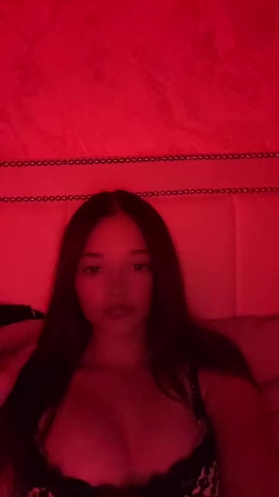 @parismainspam😘🍒.