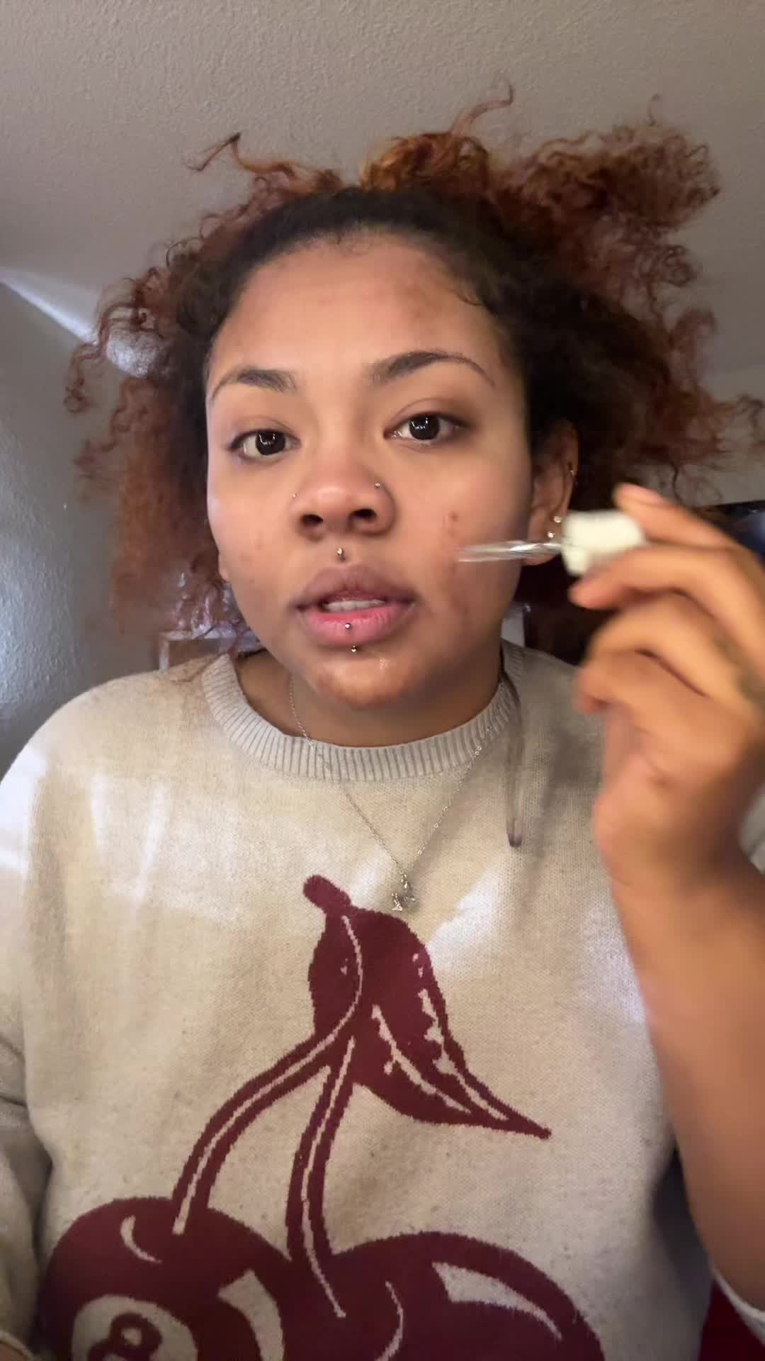 @Alo