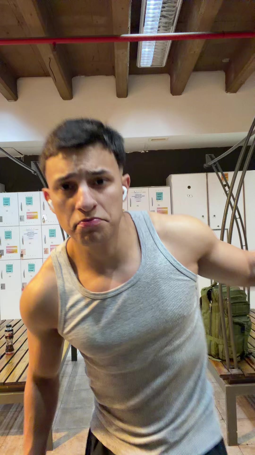 @Tincho