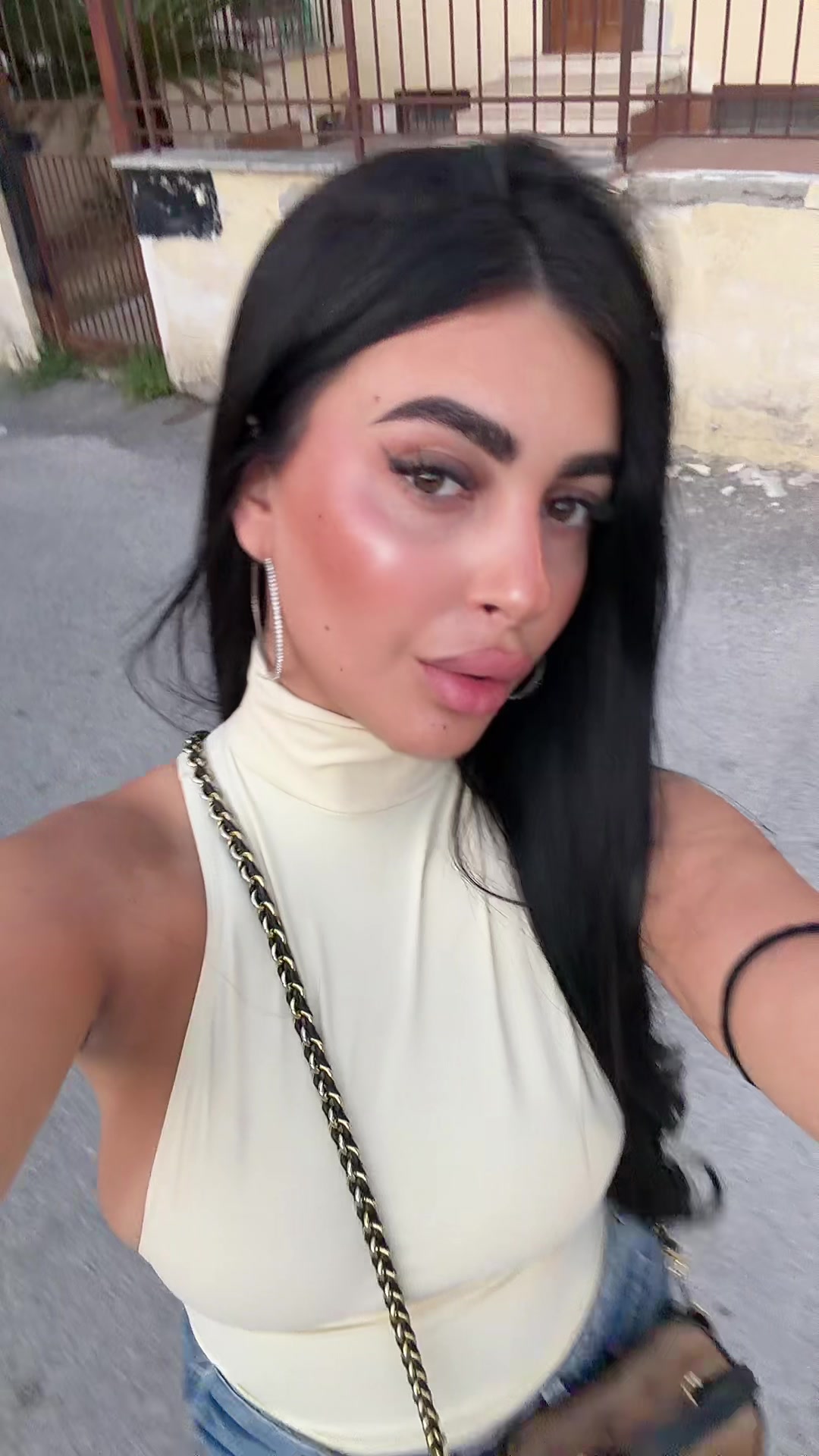@𝐤𝐢𝐚𝐫𝐚