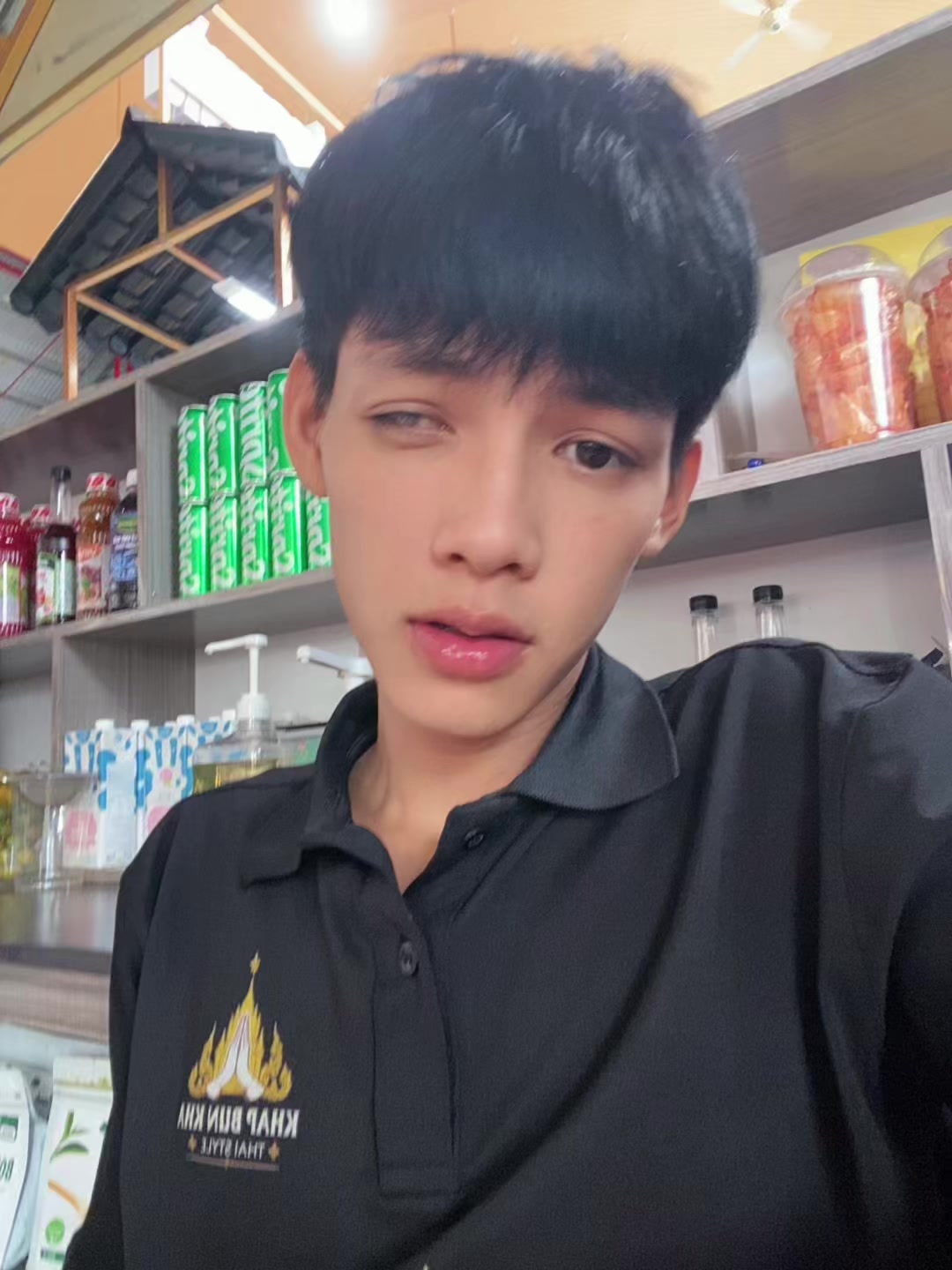 @Ng Ho&agrave;ng D. Bảo.