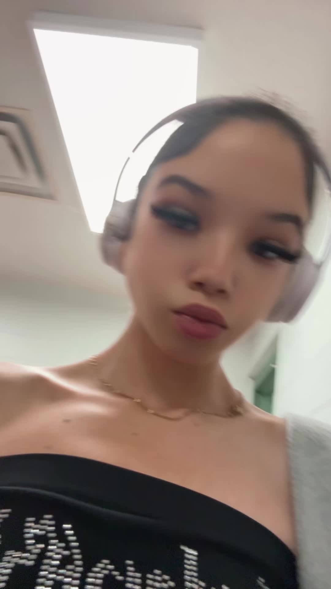 @Shy