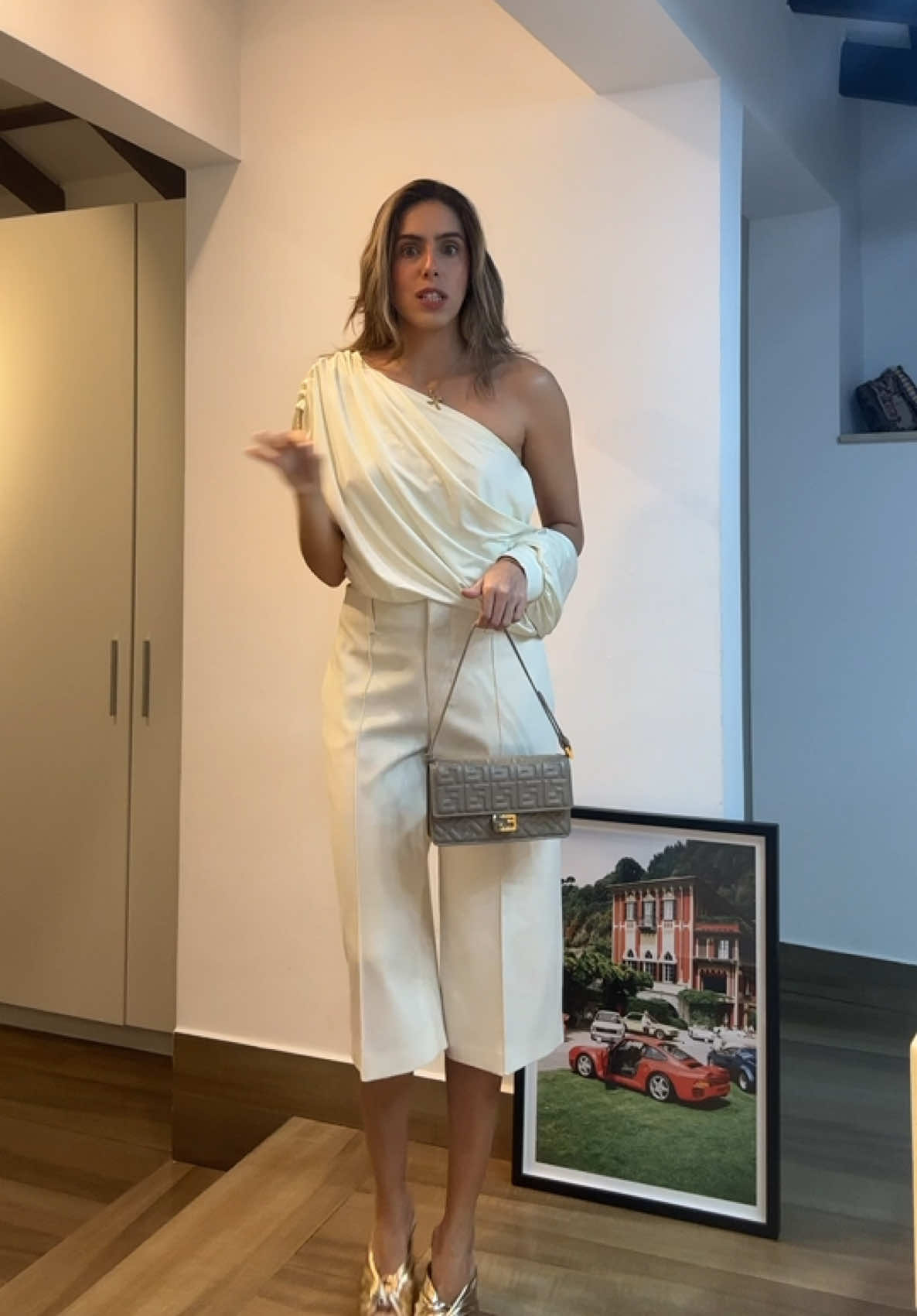 @Sara López