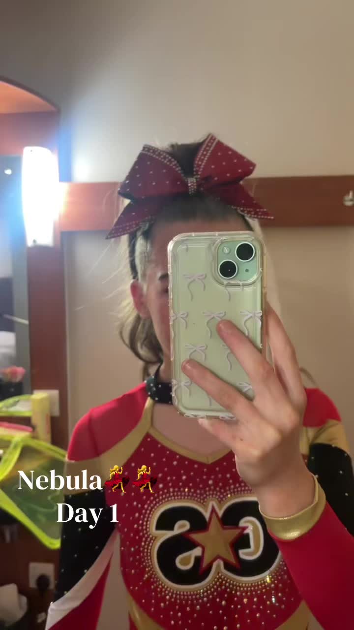 @🎀hallie🎀