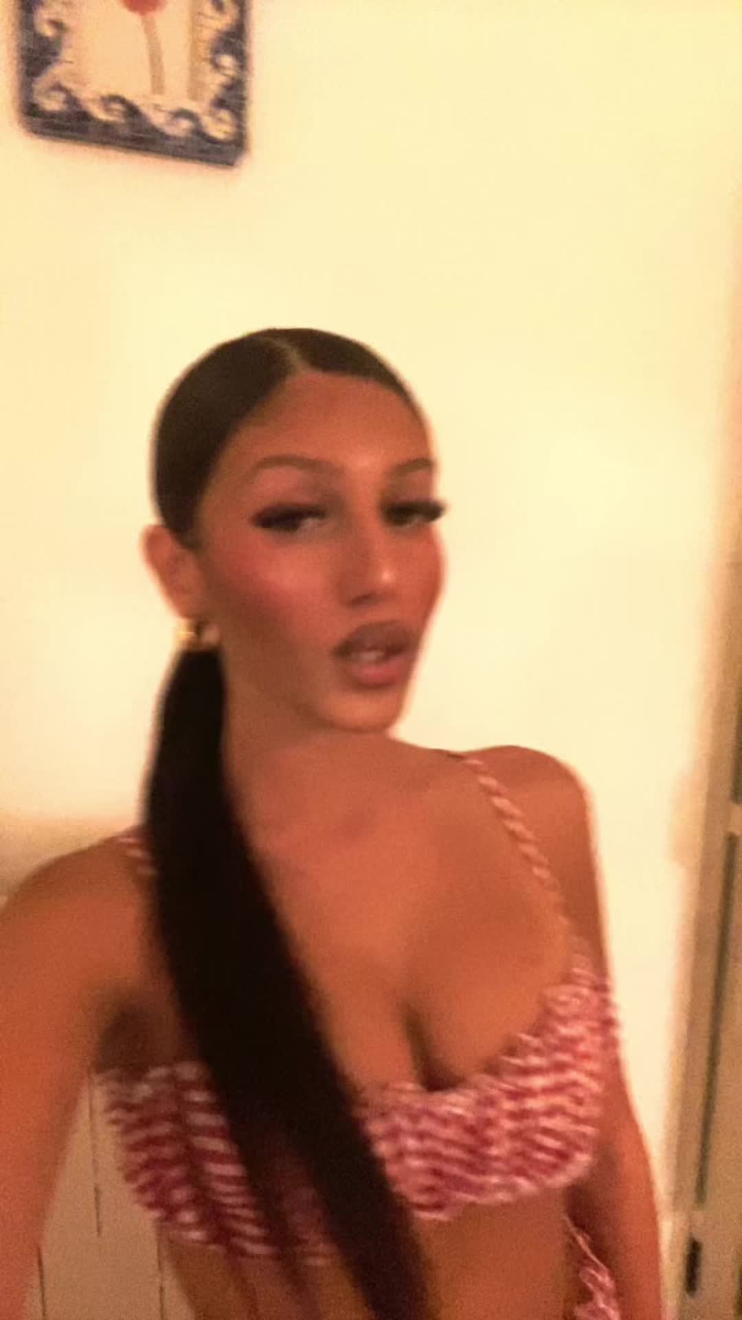 @chiara