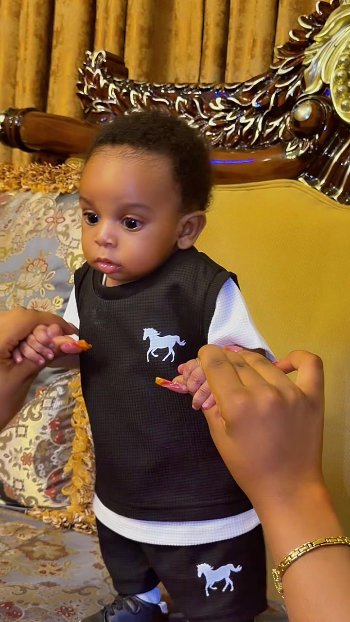 @Baby Genesis 🍼