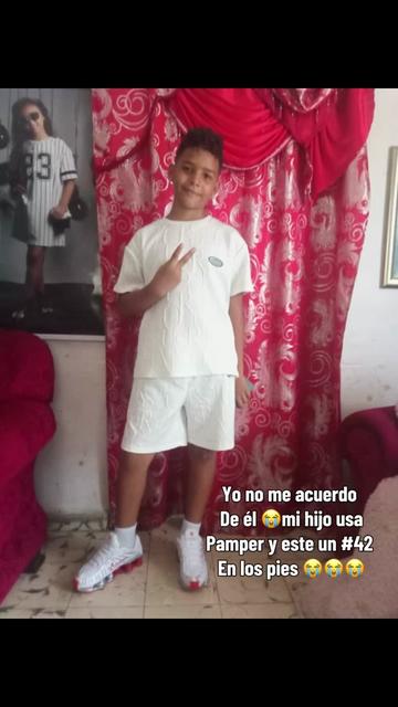 @💛🤍💛Lizzy Rojas💛🤍💛
