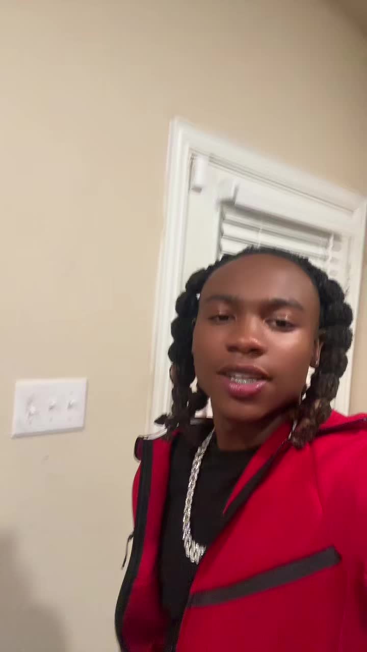 @C O B Y🌪️