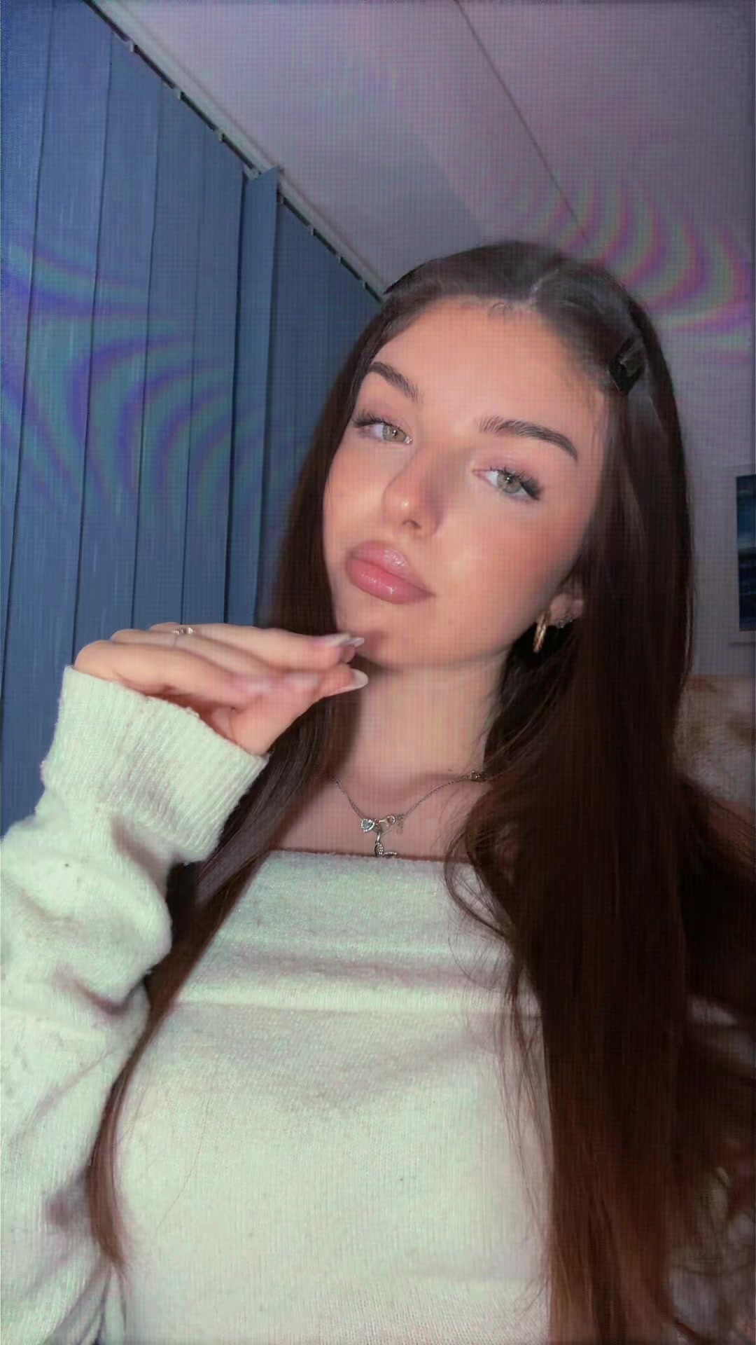 @Elena🎀