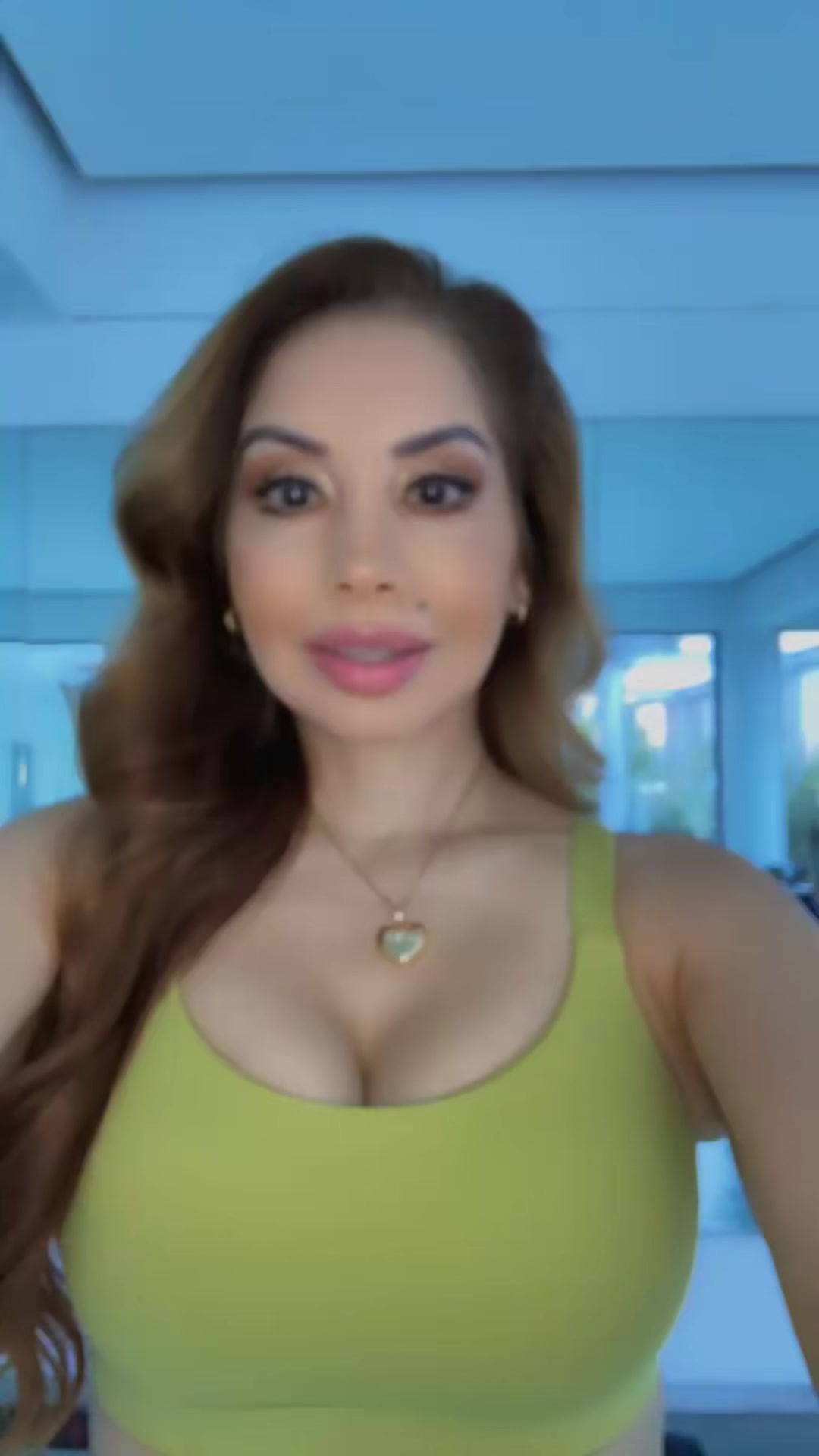 @Brenda Angulo