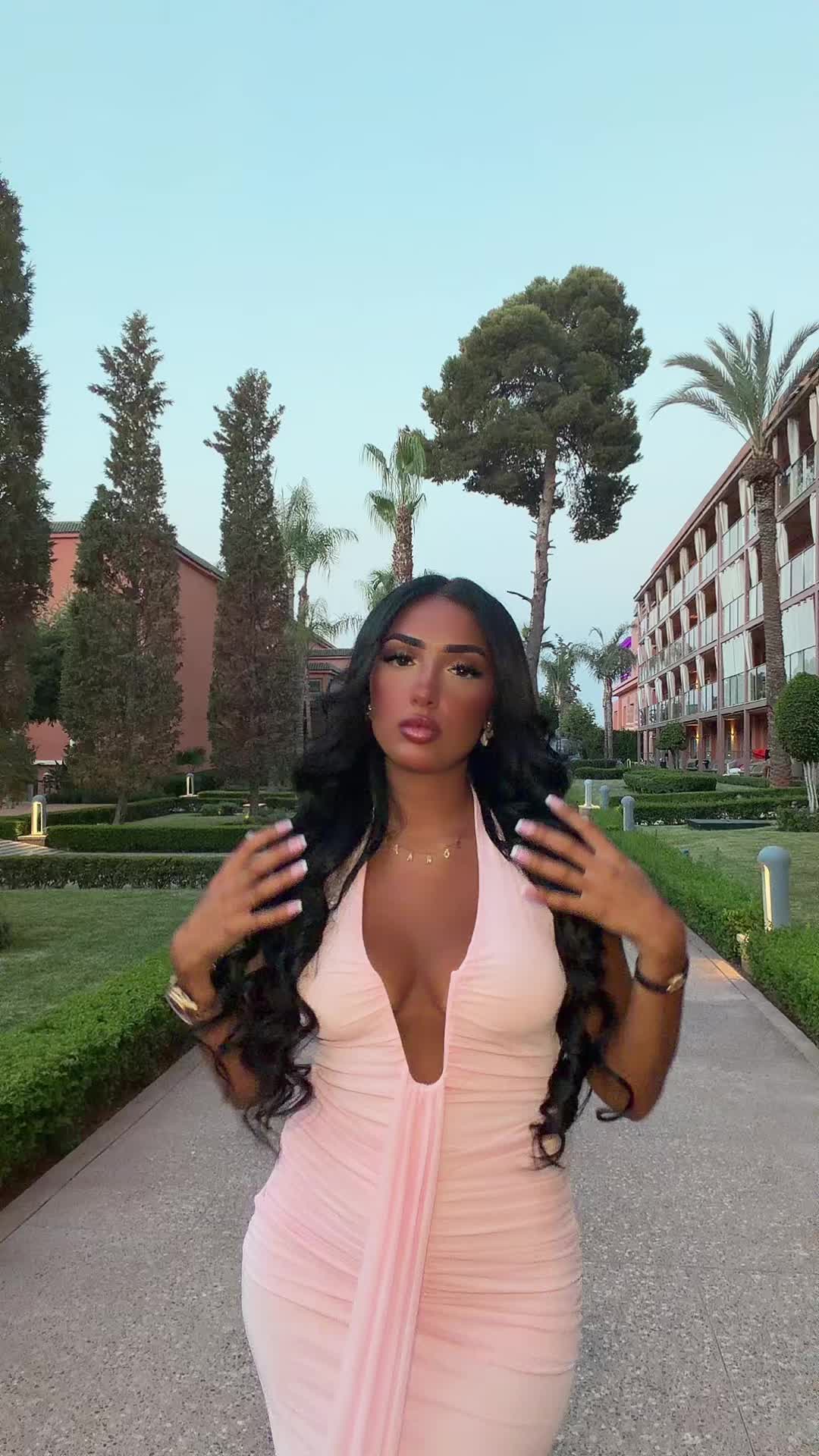 @S✨