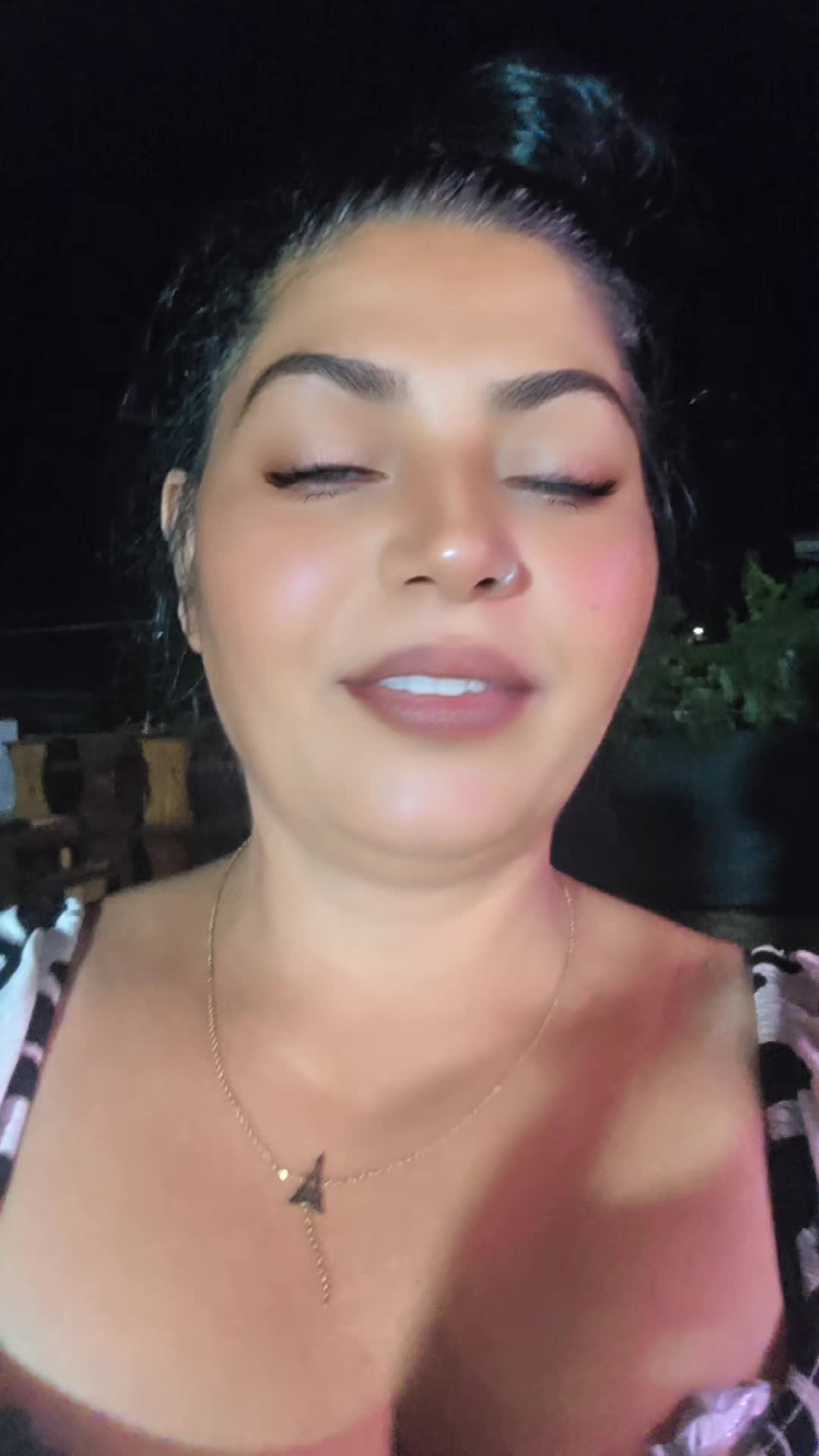 @🌹LARA🌹Ali🌹🕊️👠👠