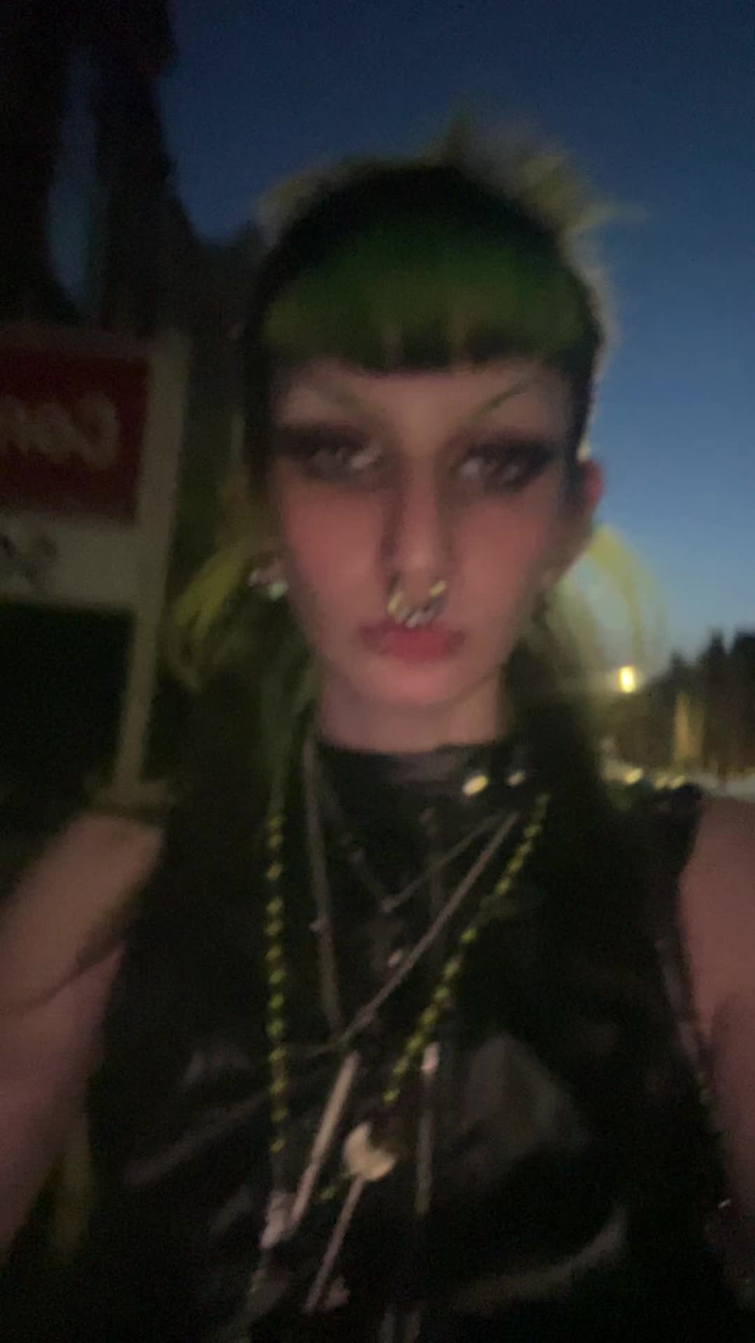 @sj ♫⃠