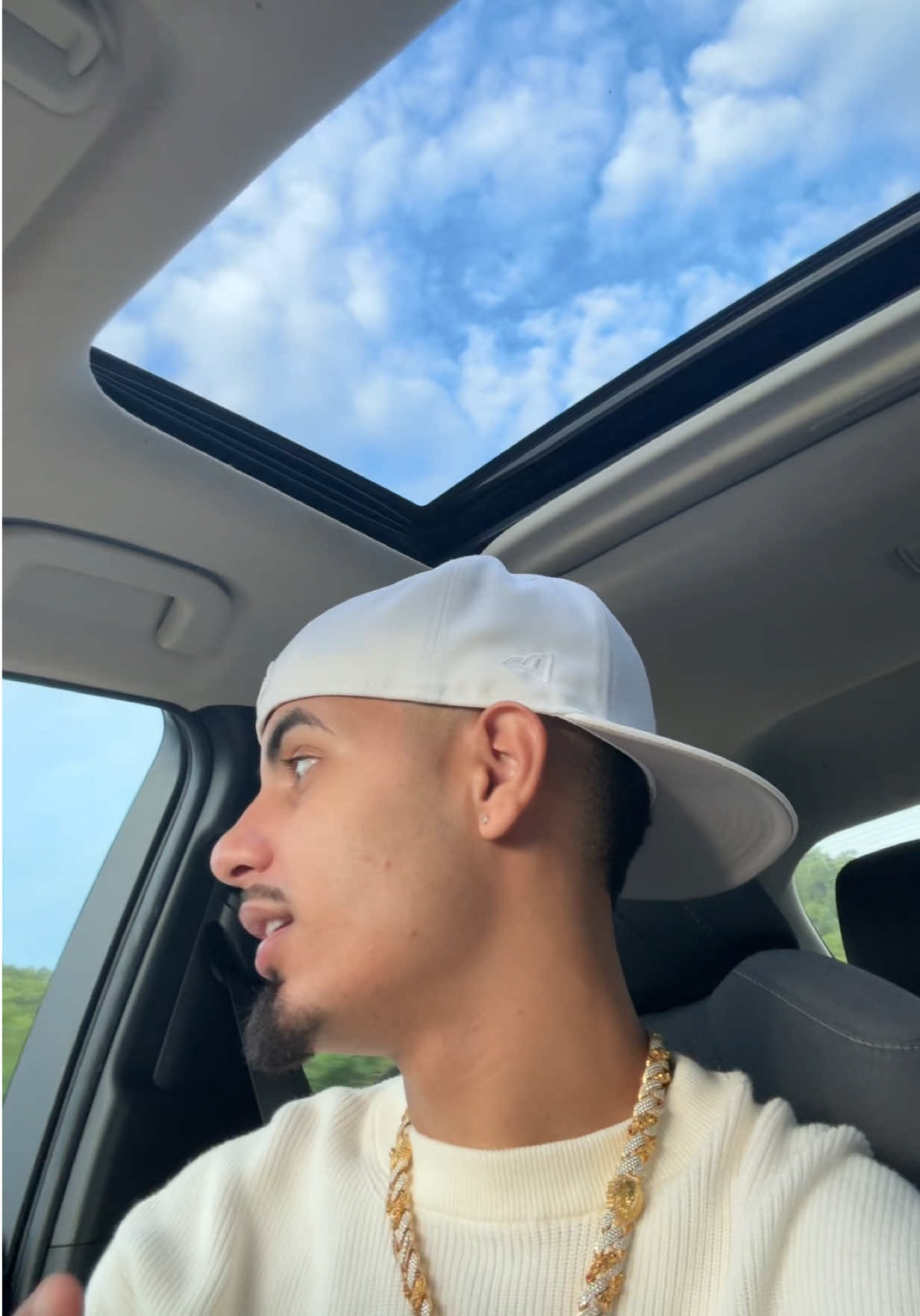 @yachotv