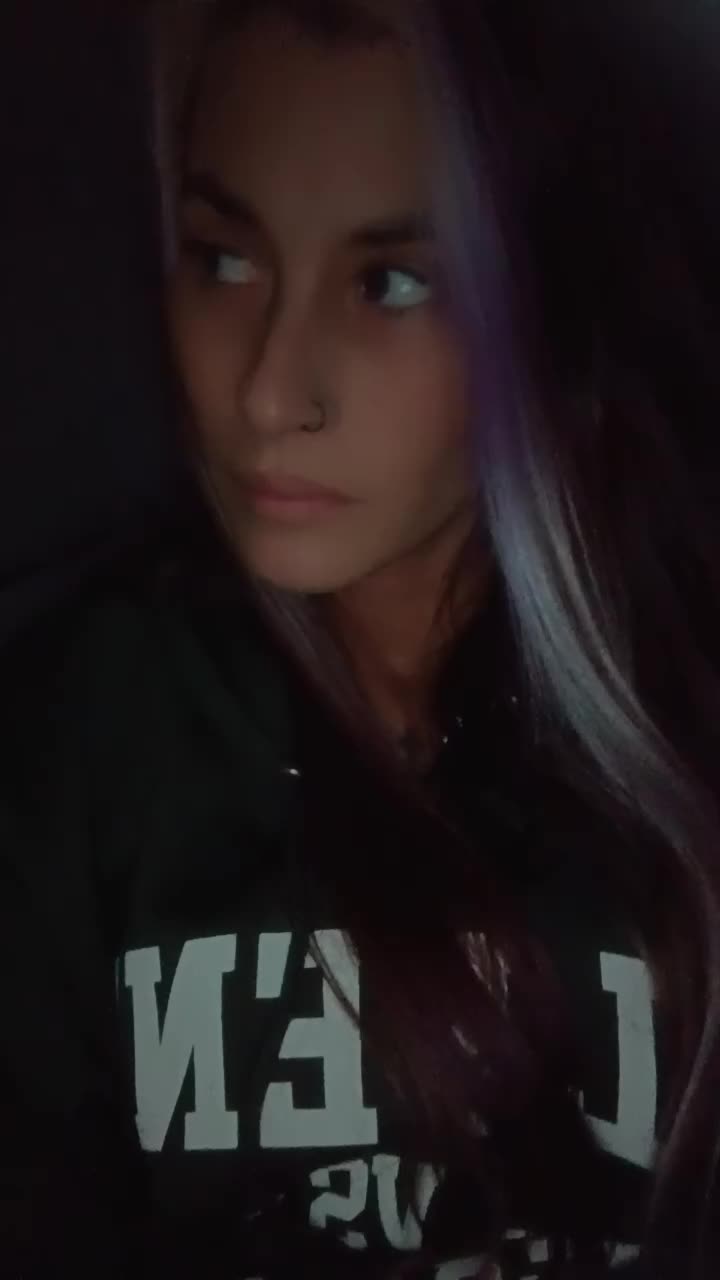 @it's Ashy, bish 🖤