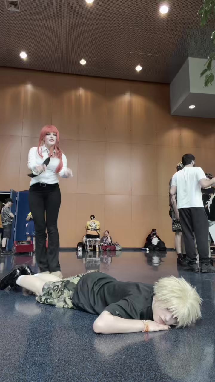 @Reika ☆⚰️