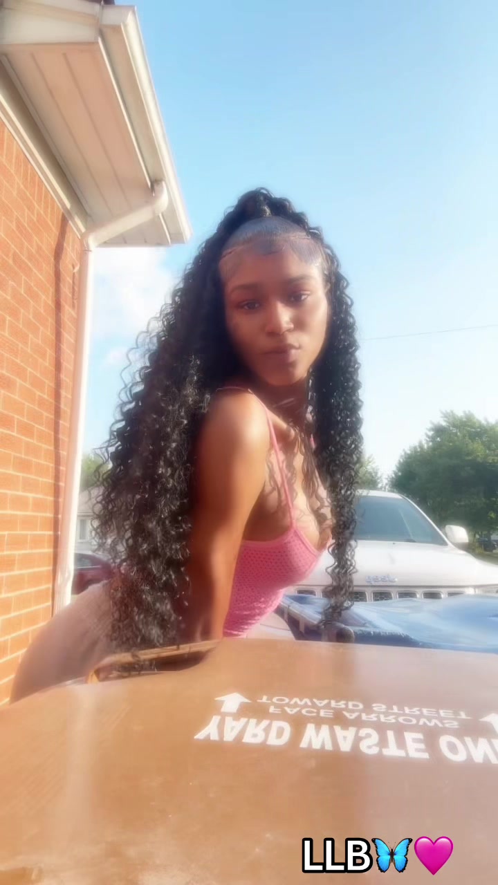 @DESIRAE 🎀