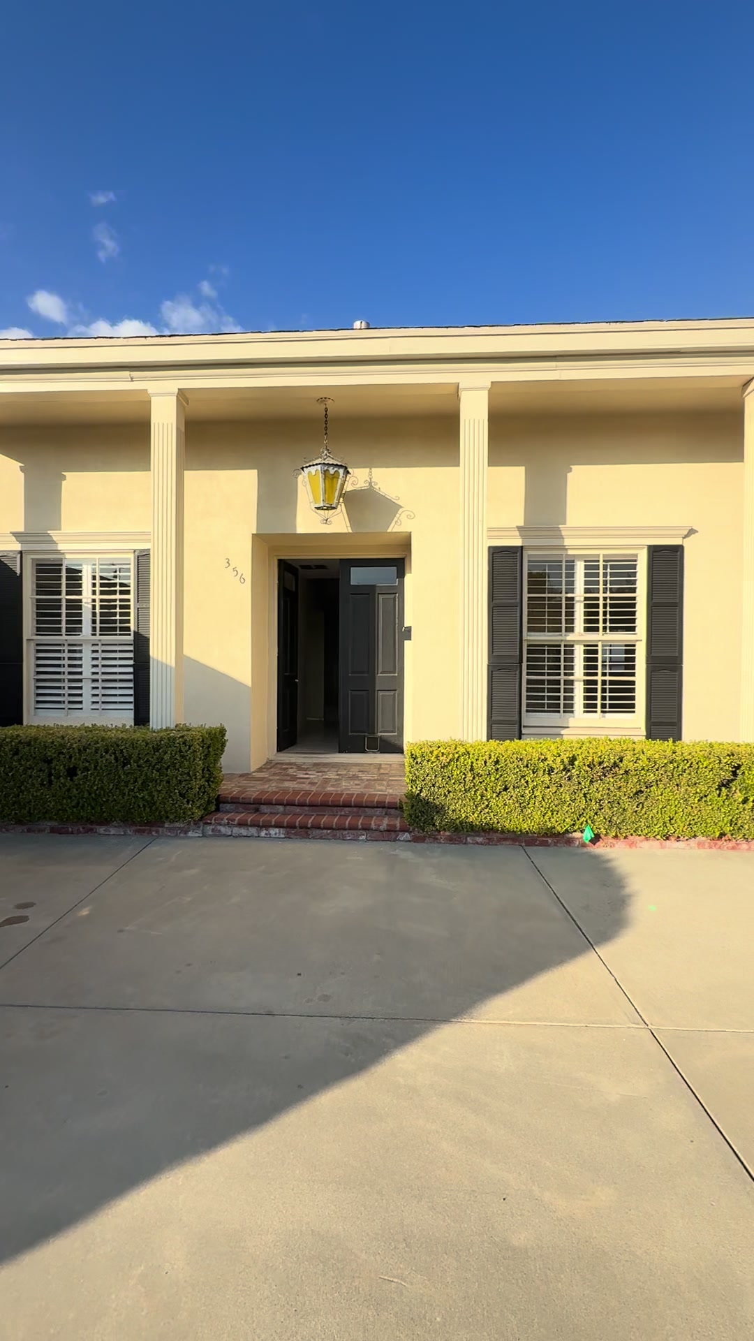 @Jonathan | 805 Real Estate