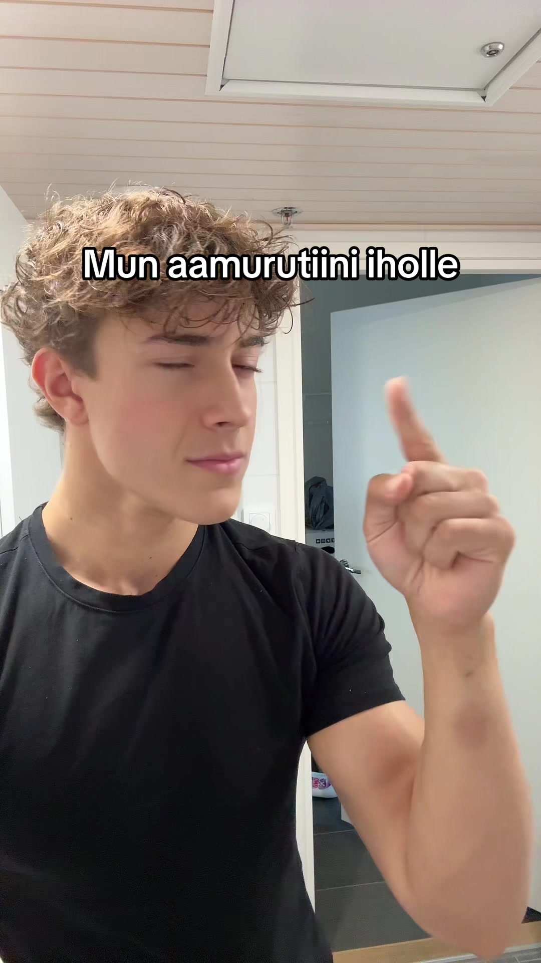 @Nicco