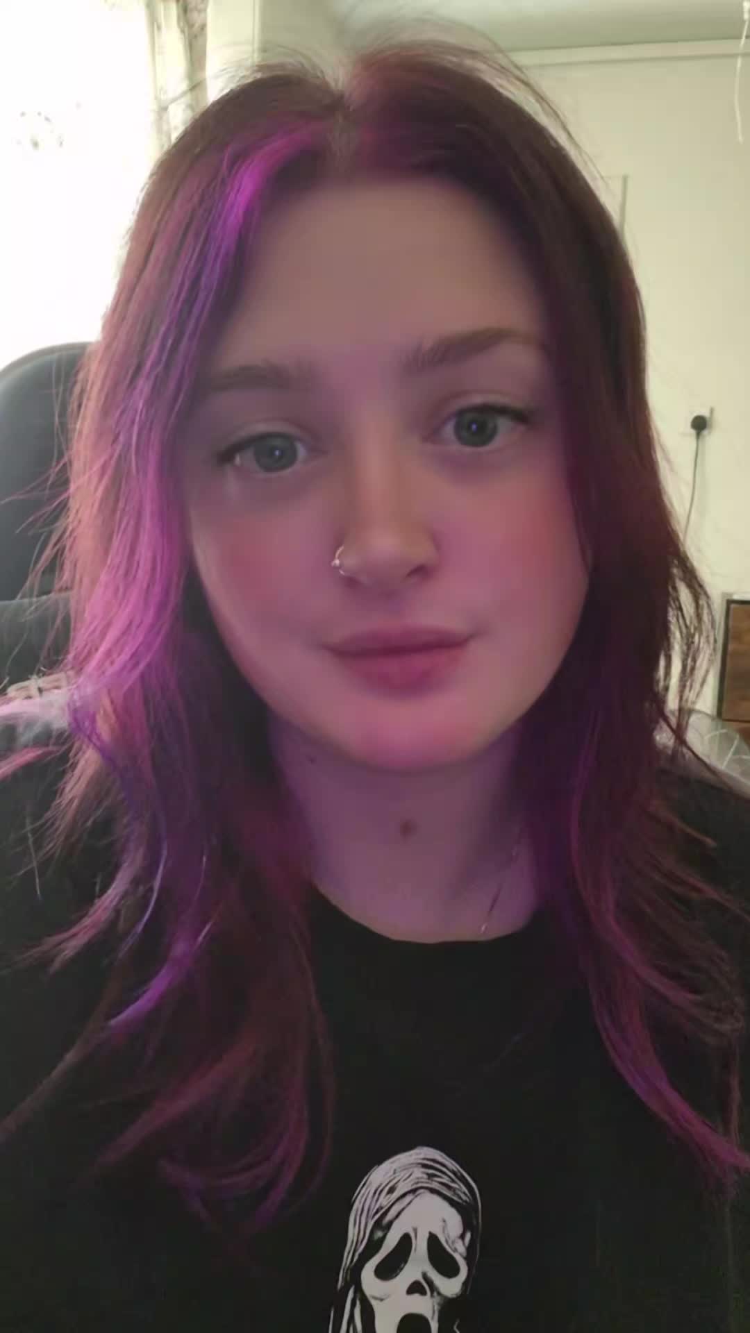 @JustSnuzii