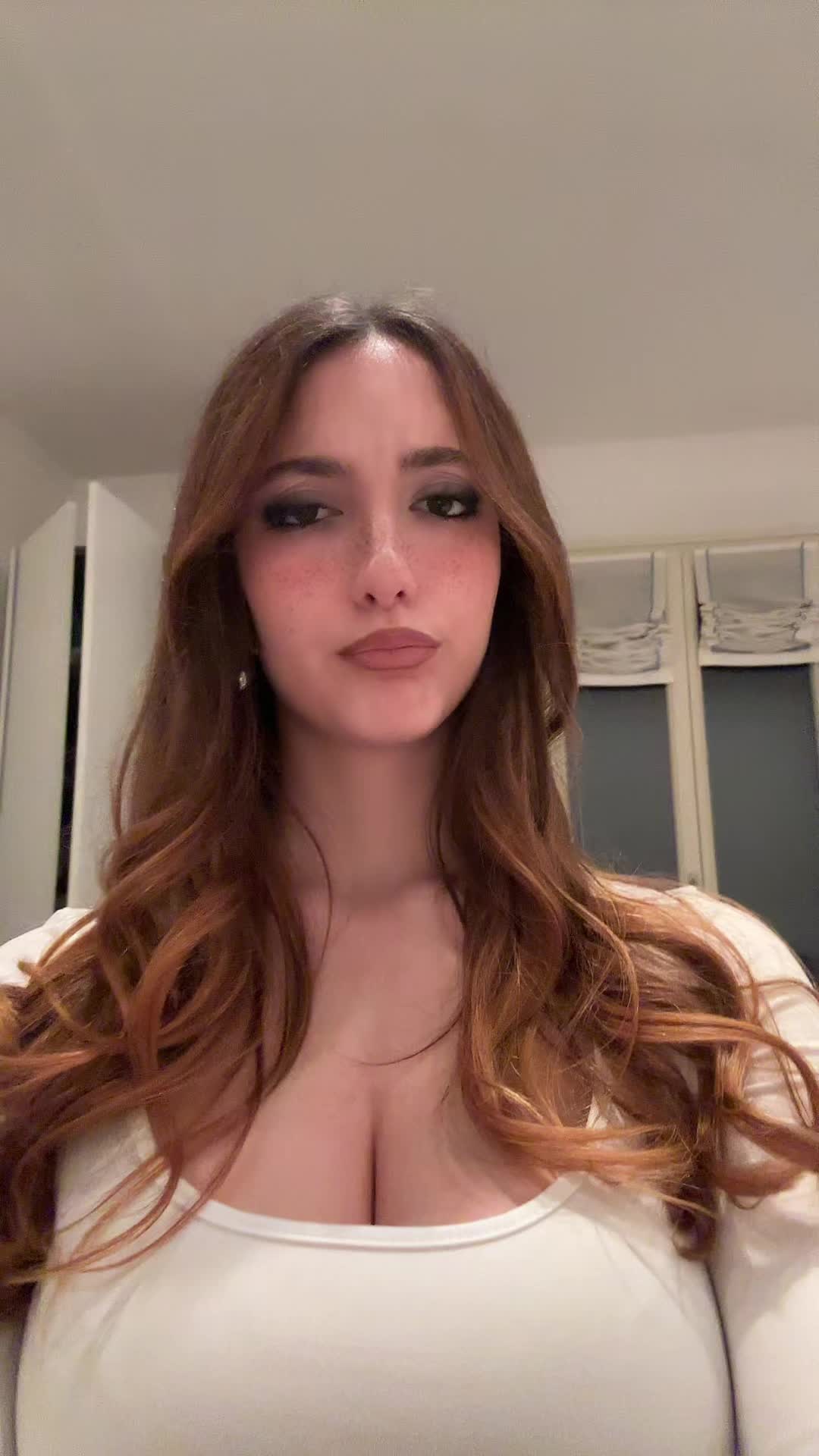 @vittoriacadalora