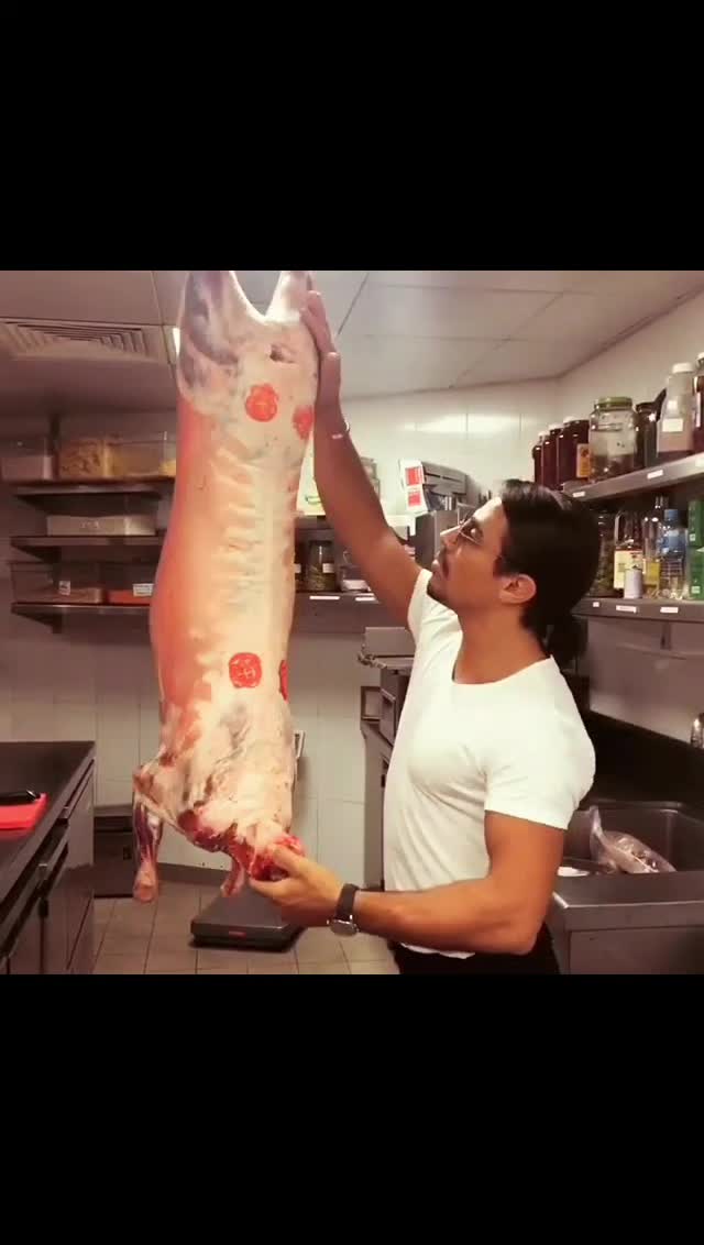@AnyasByChefAndreiFlueraru