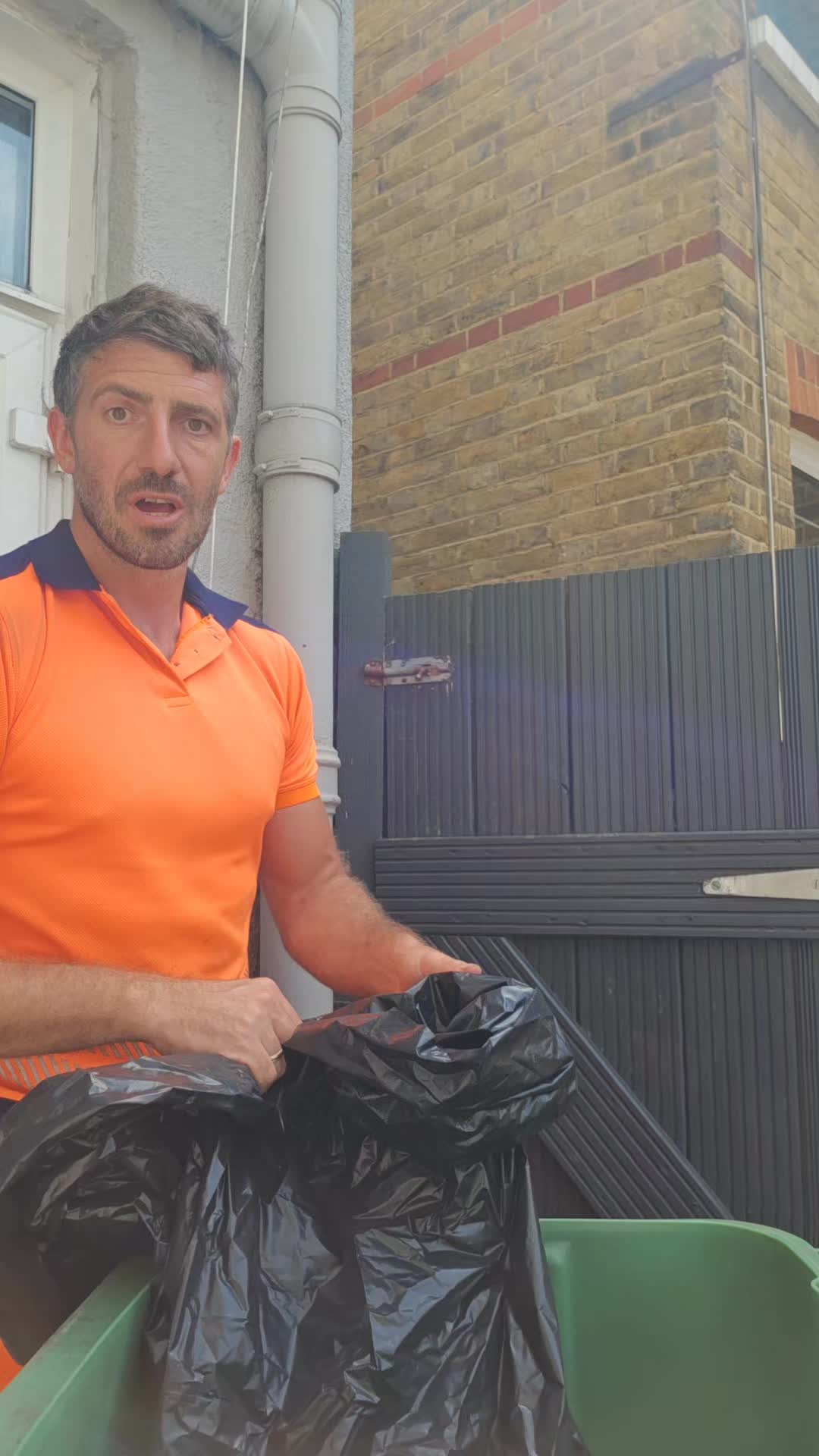 @The No1 Binman