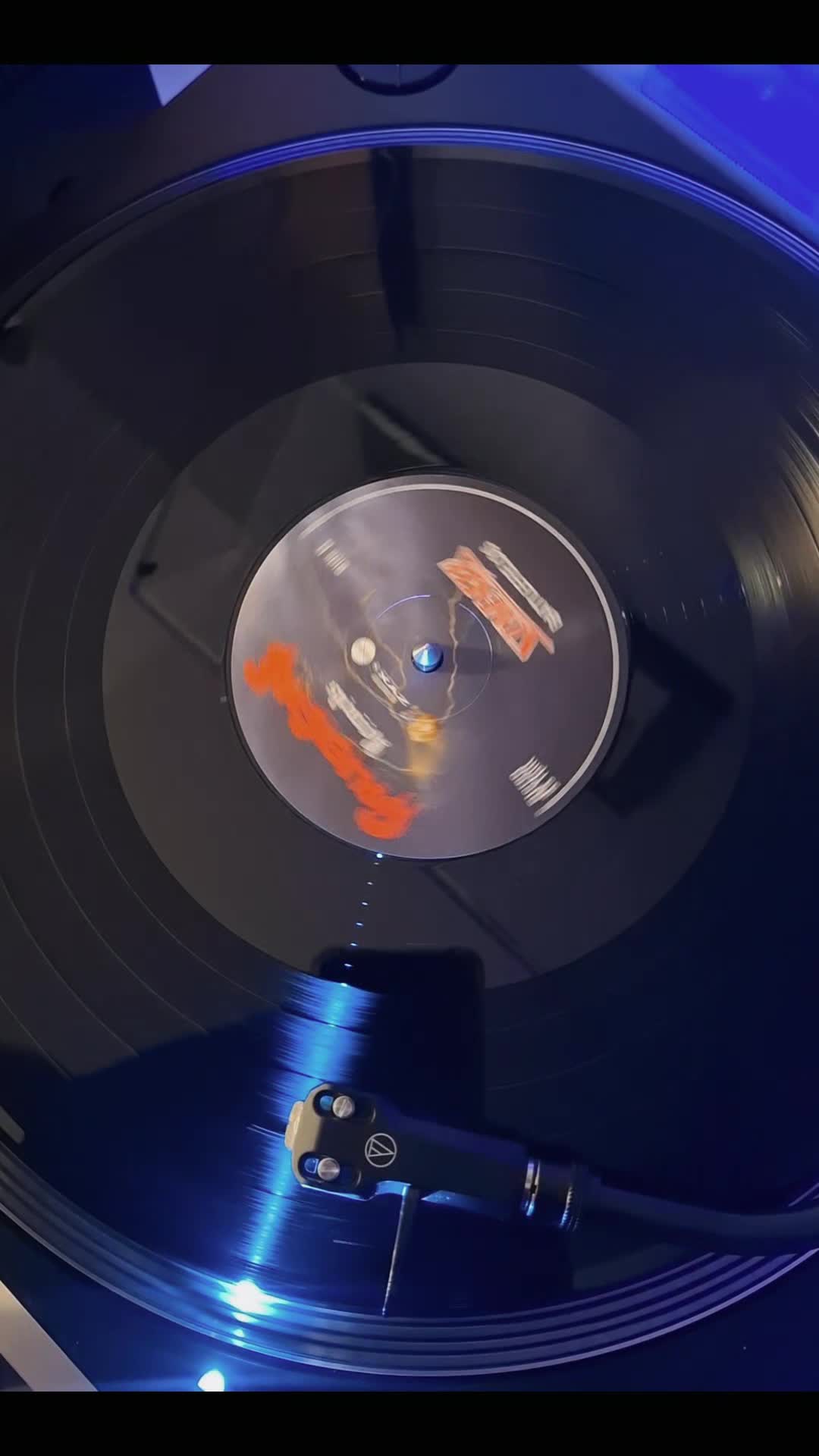 @vinyl