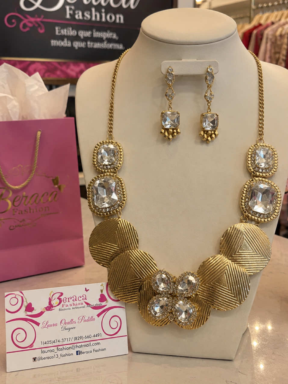 @Laura Ovalles  Beraca Fashion