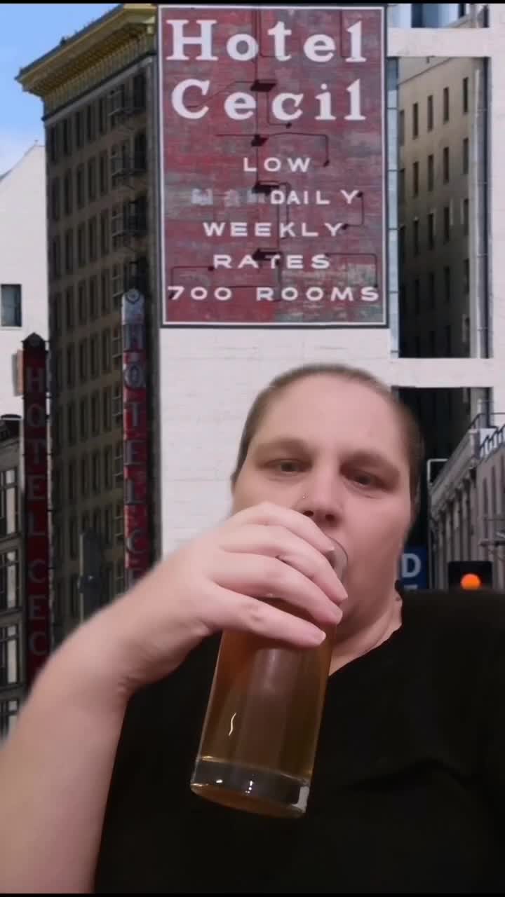 @Caroline Burt