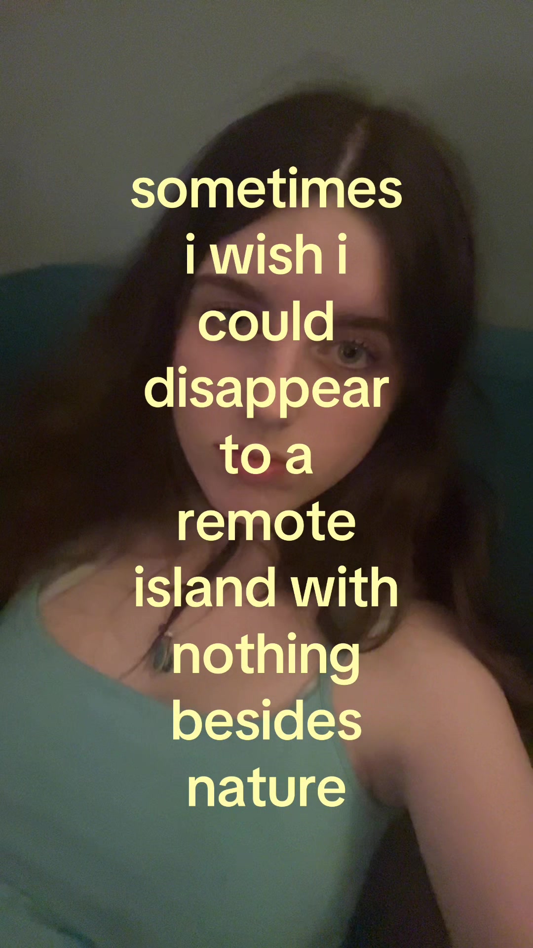 @￴