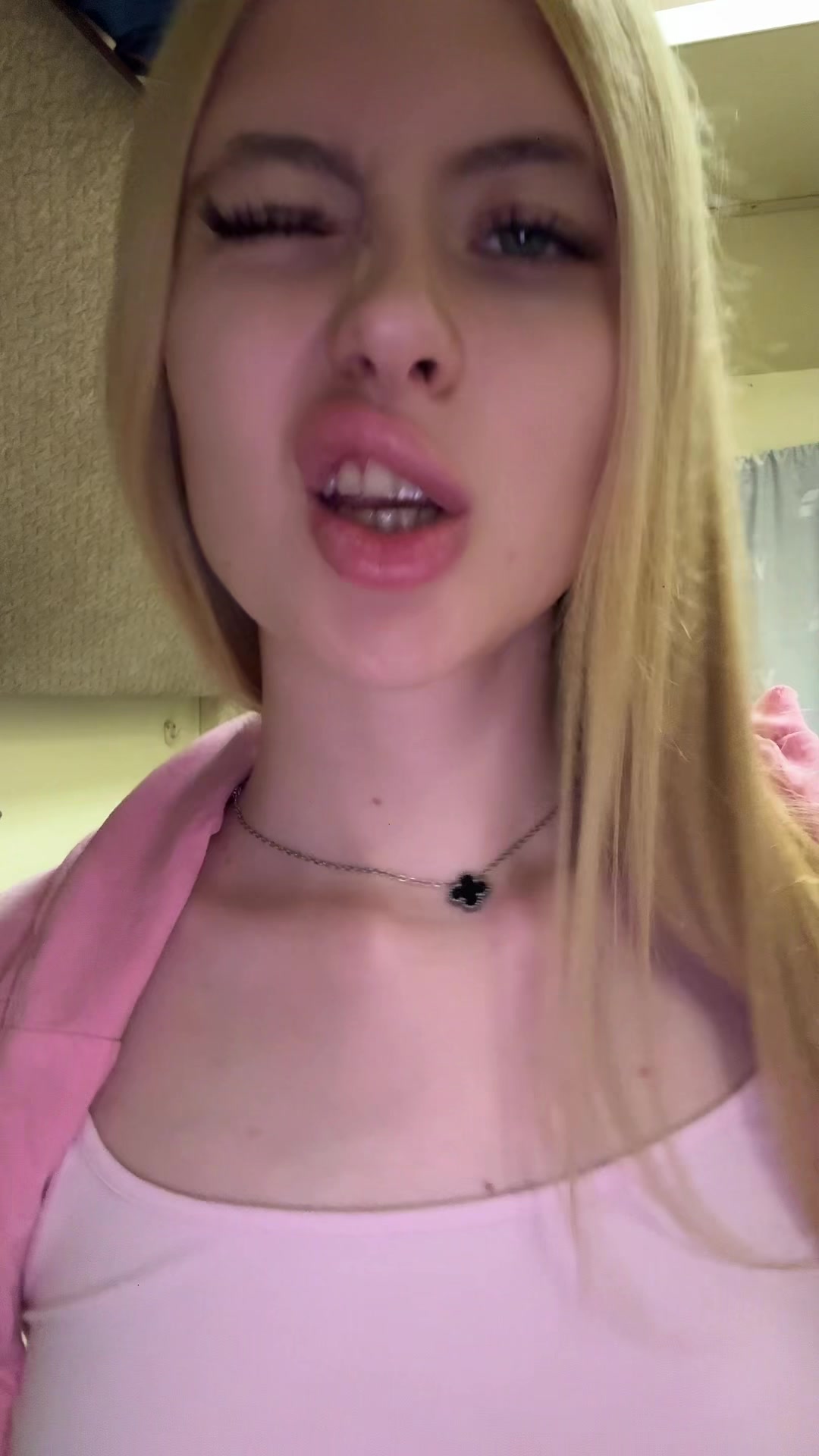 @callmeheyloli