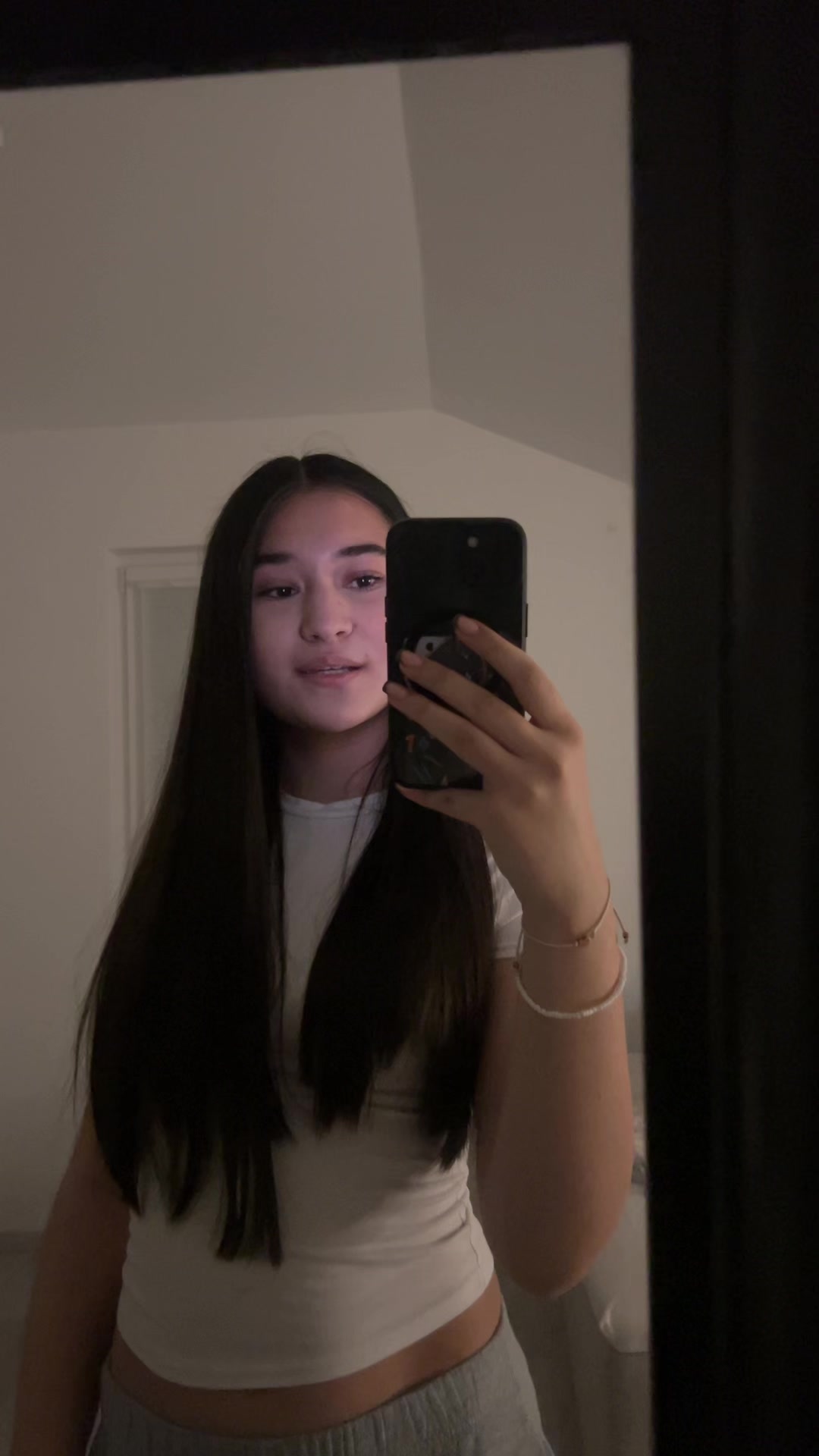 @𝘯𝘪𝘤𝘰𝘭𝘦