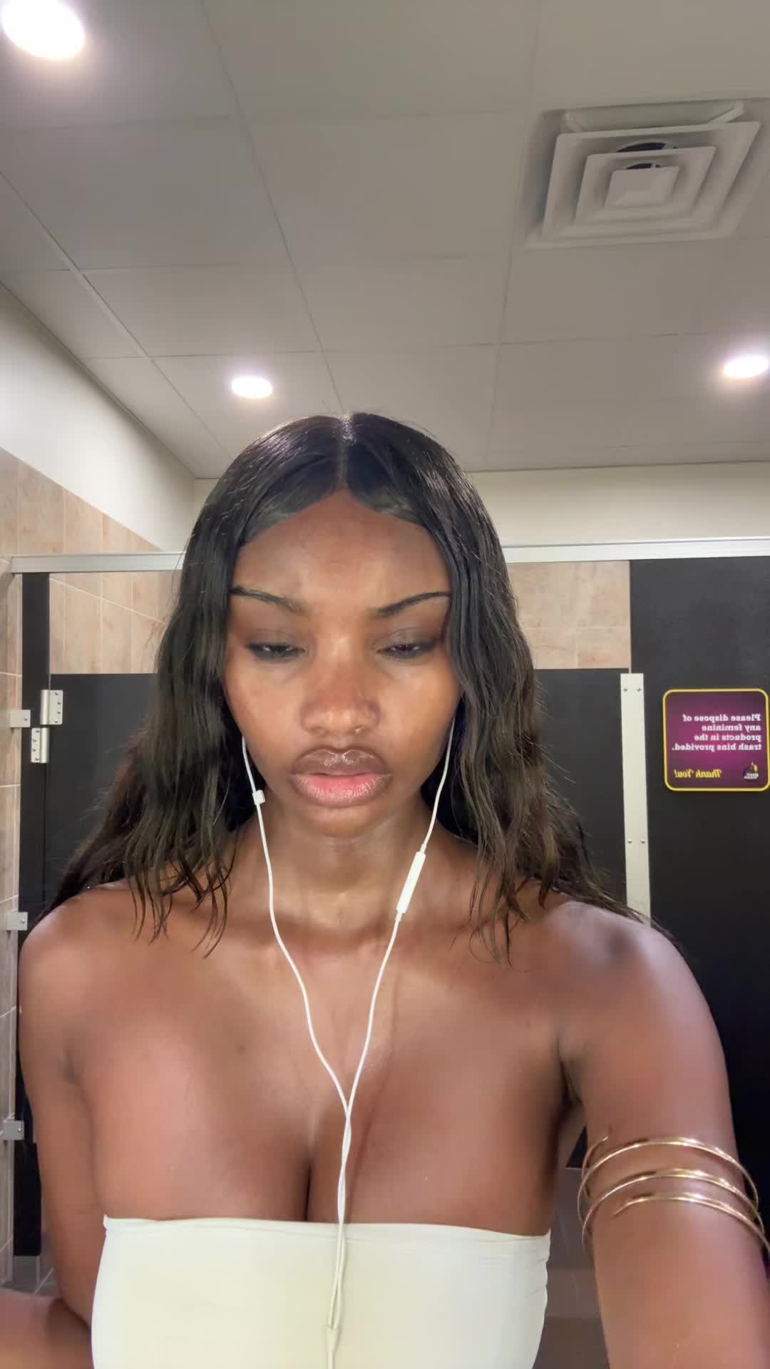 @prettypony666