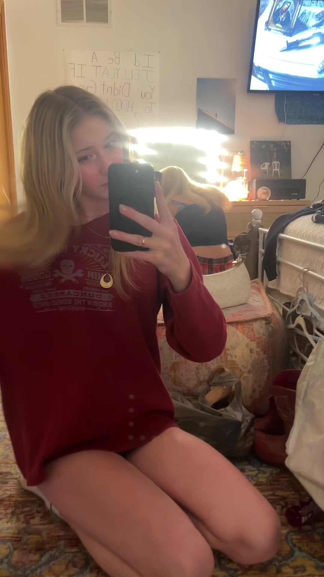 @Macy