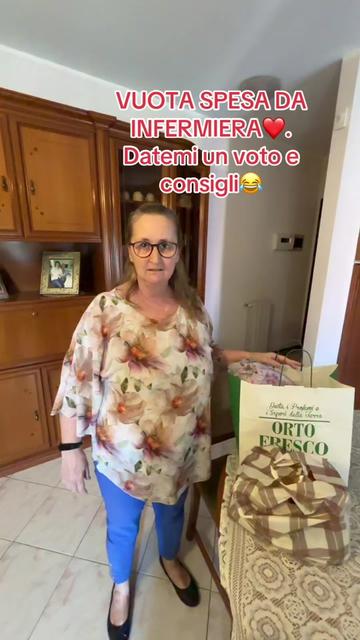 @ELENA l’INFERMIERA 🥰